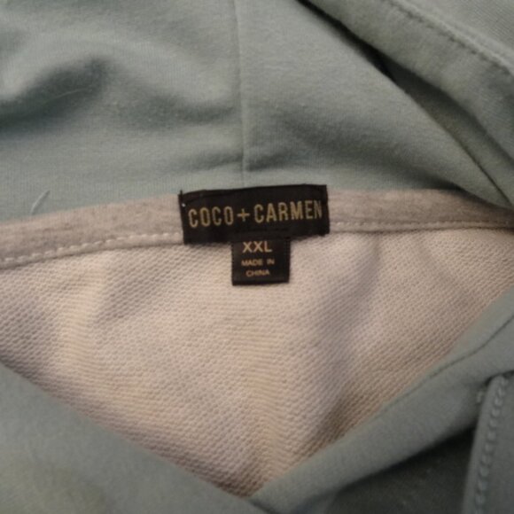 Coco + Carmen Green, White & Gray Long Sleeve Hoodie, NWT - Picture 4 of 8